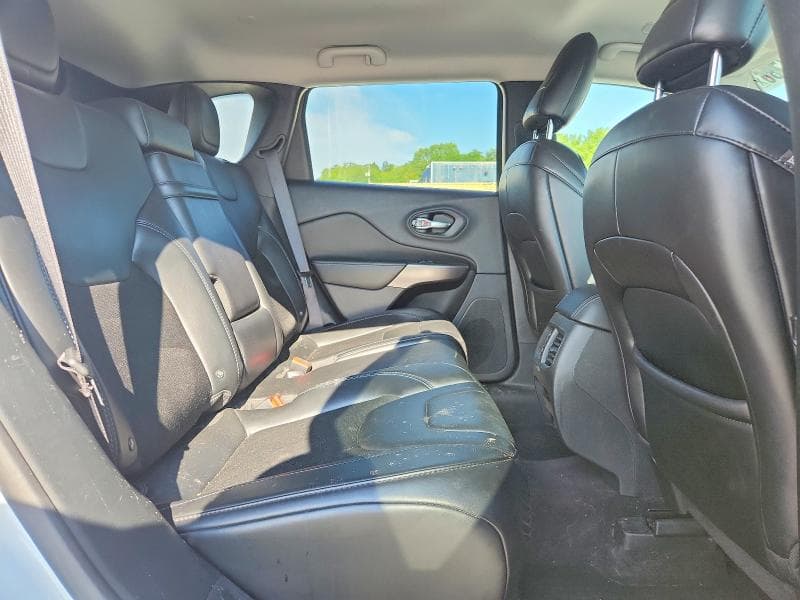 2019 JEEP CHEROKEE LATITUDE PLUS 11