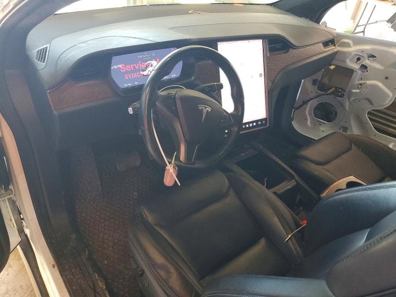 2020 TESLA MODEL X 8