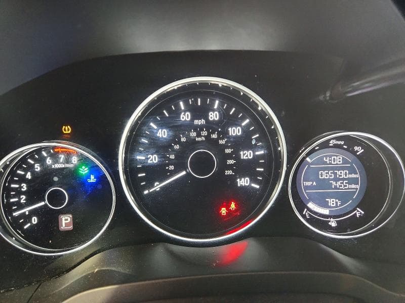 2018 HONDA HR-V LX 9