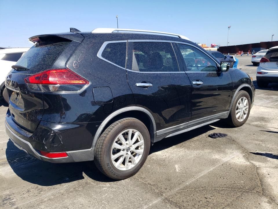 2017 NISSAN ROGUE SV 3