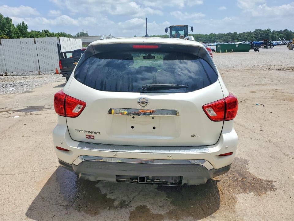 2017 NISSAN PATHFINDER SL 6