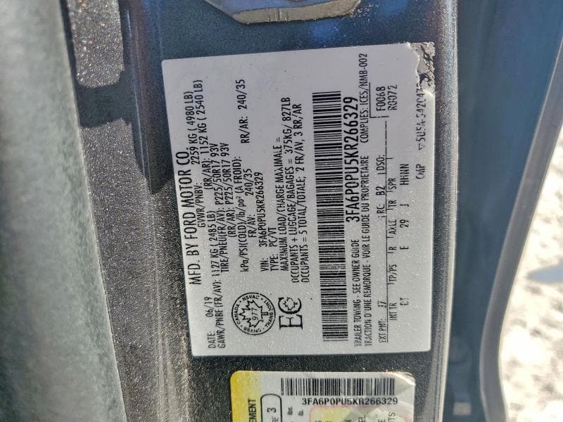2019 FORD FUSION SEL 13