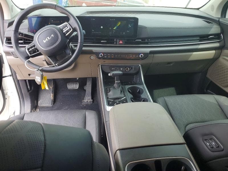 2026 KIA CARNIVAL EX 8