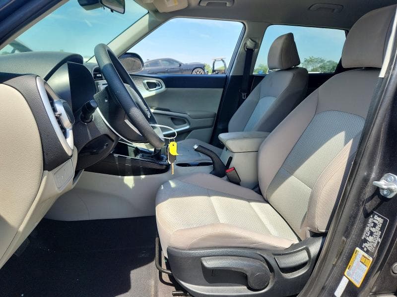 2025 KIA SOUL LX 7