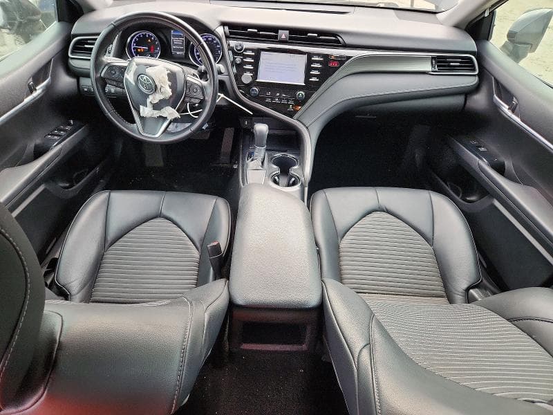 2019 TOYOTA CAMRY SE 8