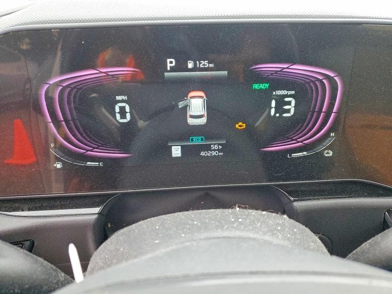 2023 KIA NIRO EX 9