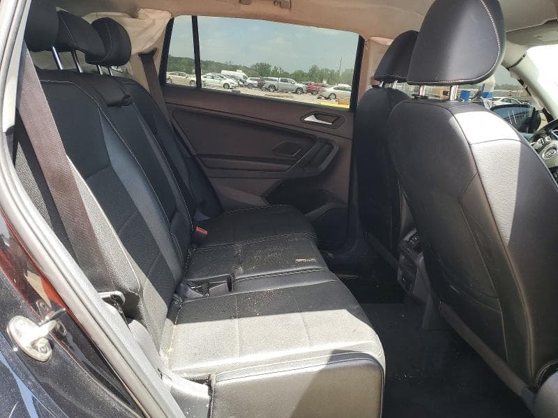 2021 VOLKSWAGEN TIGUAN SE 11