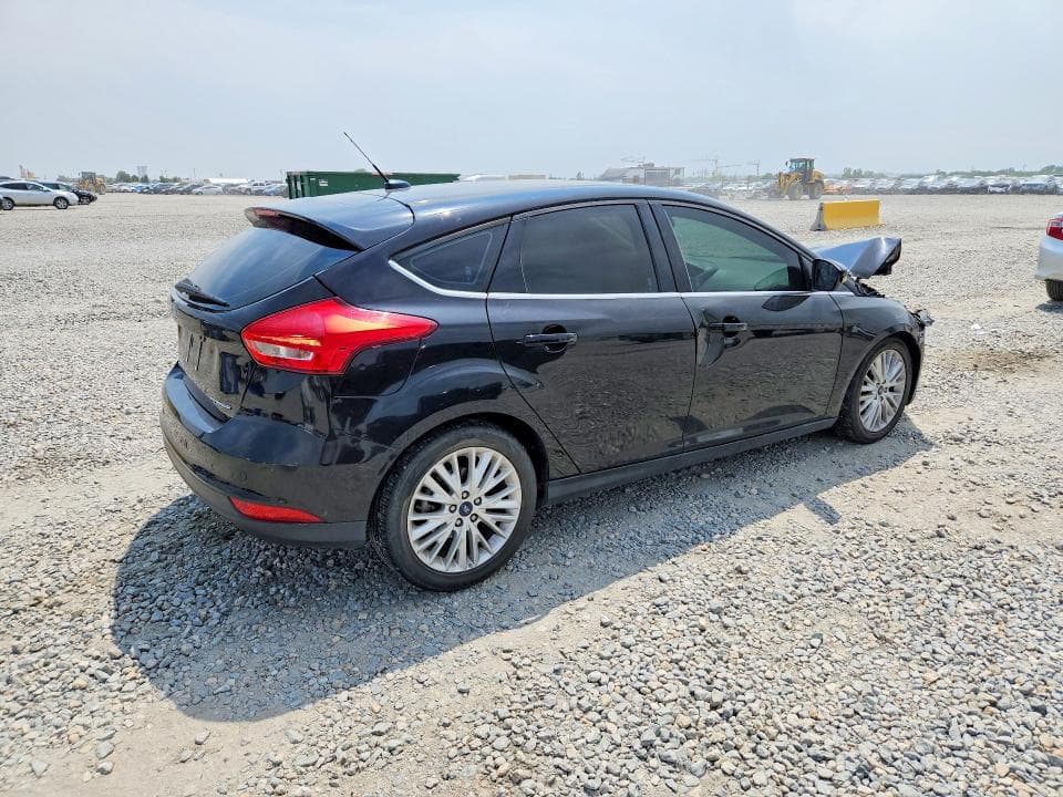 2017 FORD FOCUS TITANIUM 3