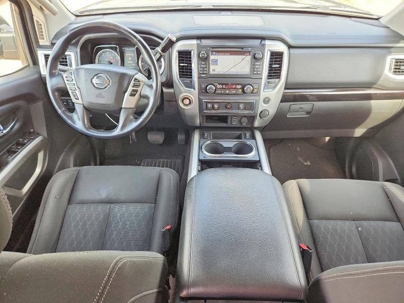 2017 NISSAN TITAN SV 8