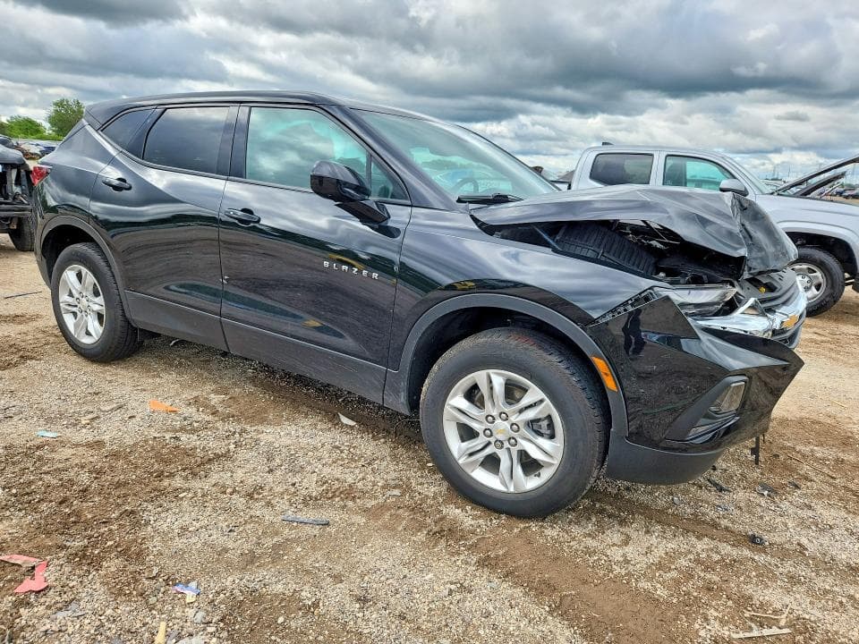 2022 CHEVROLET BLAZER 2LT 4