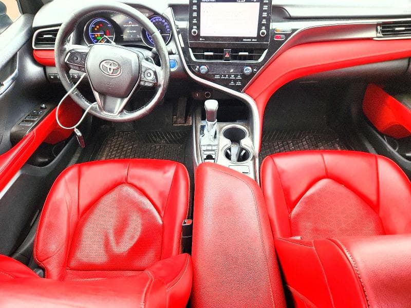 2021 TOYOTA CAMRY XSE 8