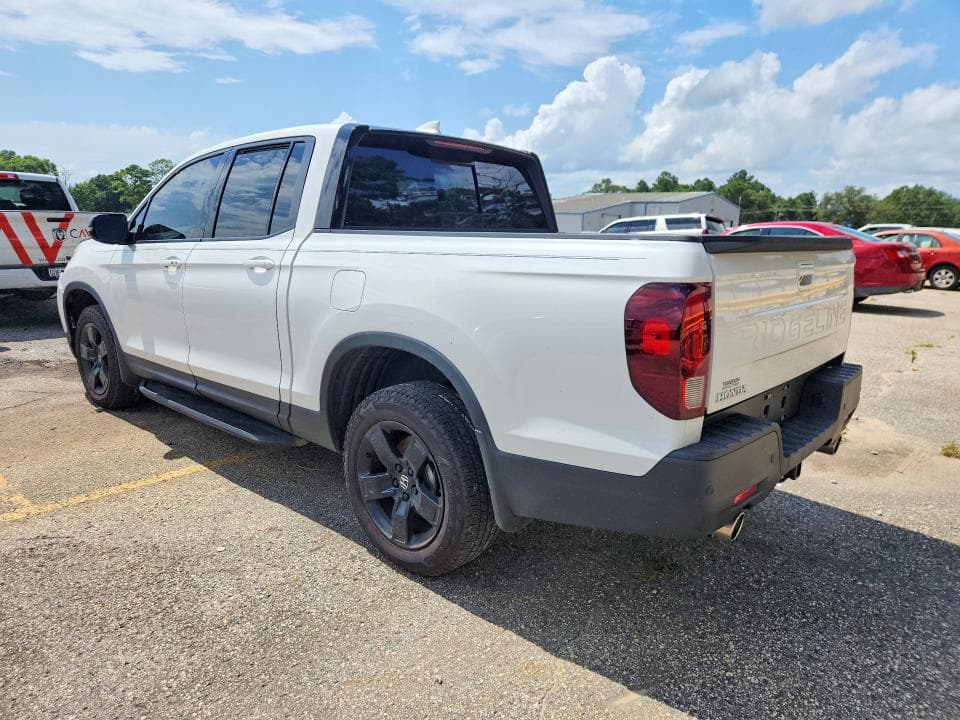 2025 HONDA RIDGELINE BLACK EDITION 2