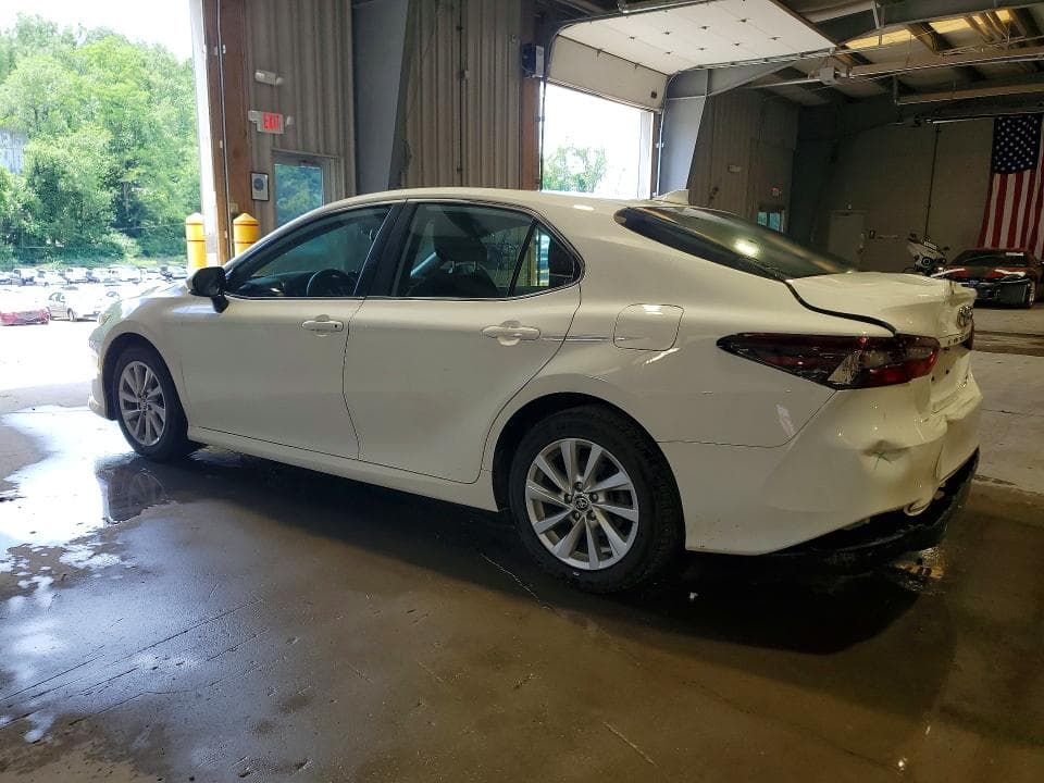 2023 TOYOTA CAMRY LE 2