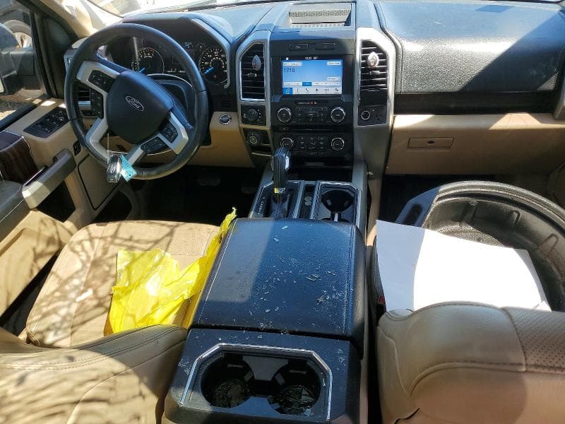 2017 FORD F150 SUPERCREW 8