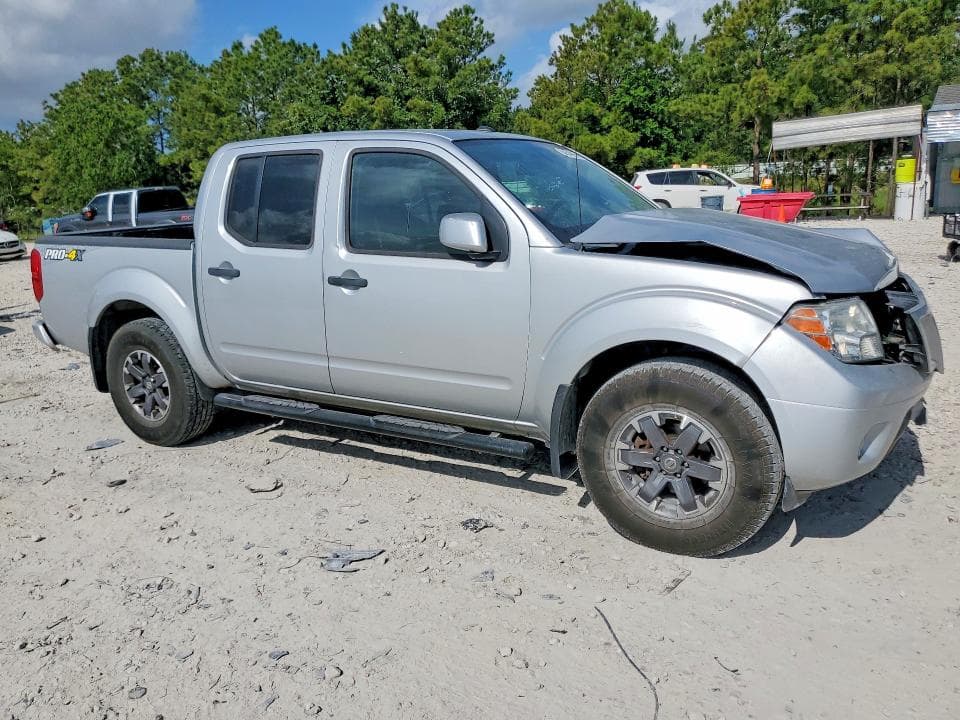 2019 NISSAN FRONTIER PRO-4X 4