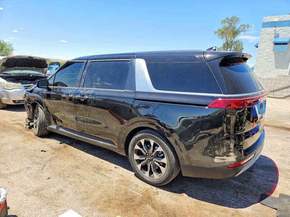 2024 KIA CARNIVAL EX 2
