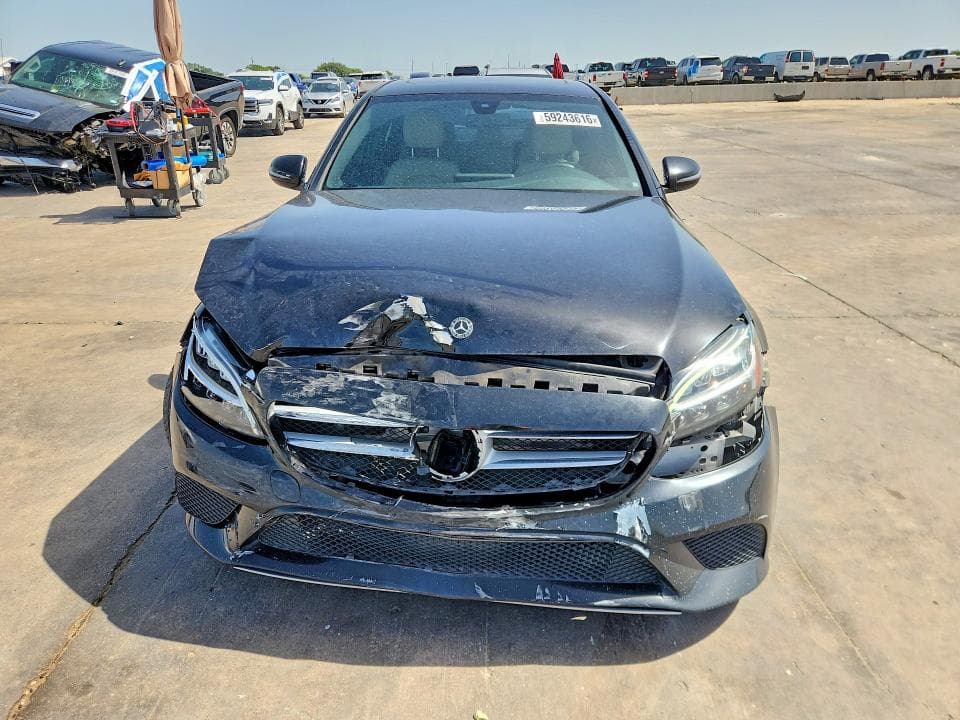 2020 MERCEDES-BENZ C 300 5