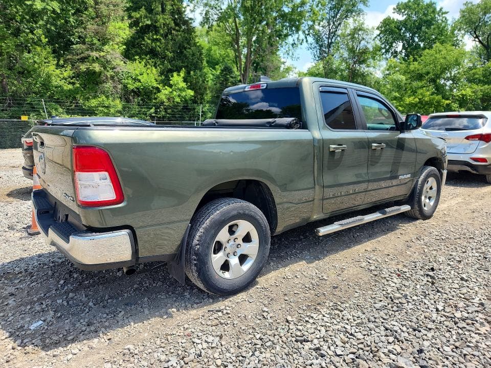 2021 RAM 1500 BIG HORN 3
