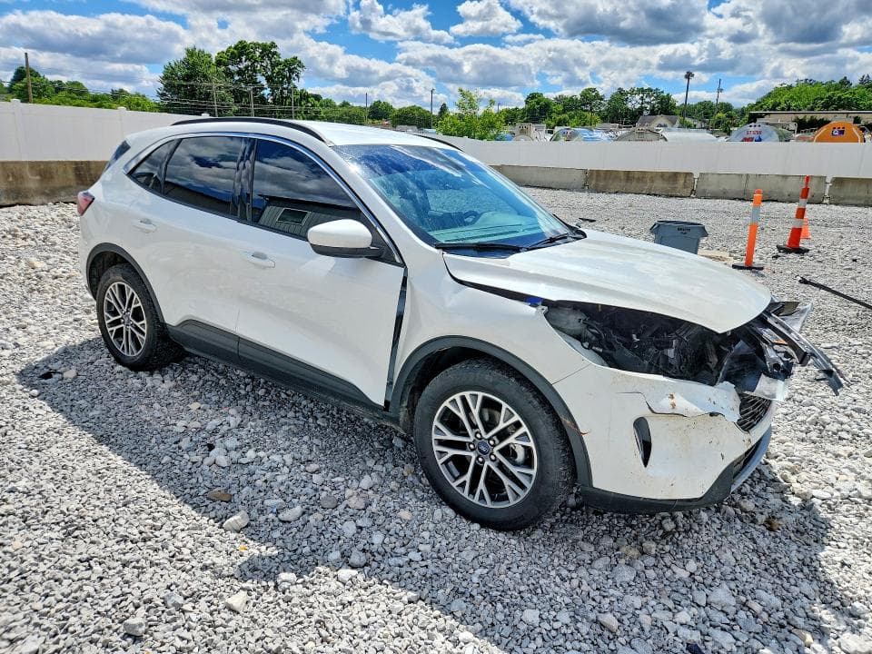 2020 FORD ESCAPE SEL 4