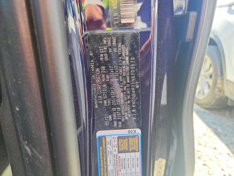 2022 KIA CARNIVAL LX 13