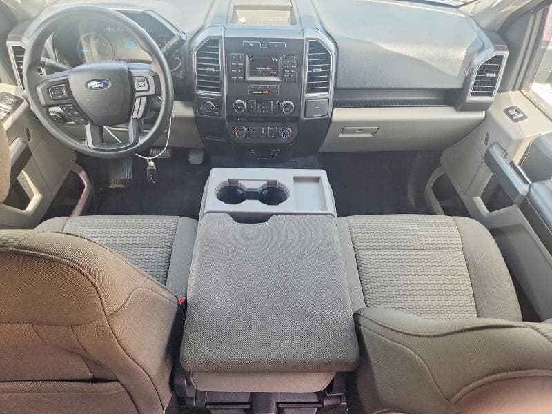 2017 FORD F150 SUPERCREW 8