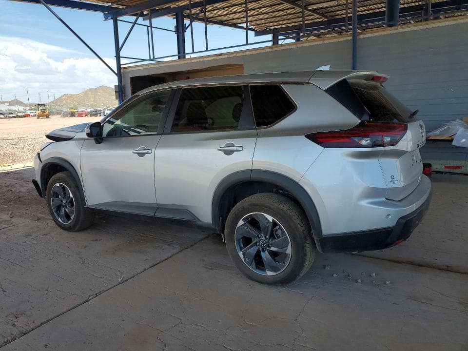 2024 NISSAN ROGUE SV 2