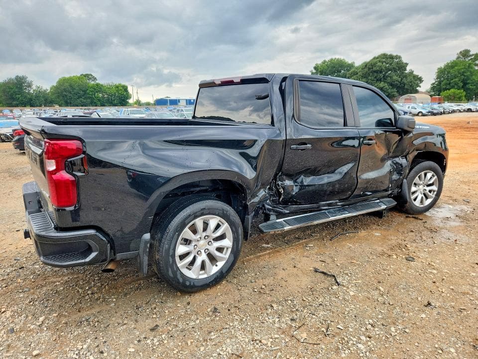 2023 CHEVROLET SILVERADO C1500 CUSTOM 3