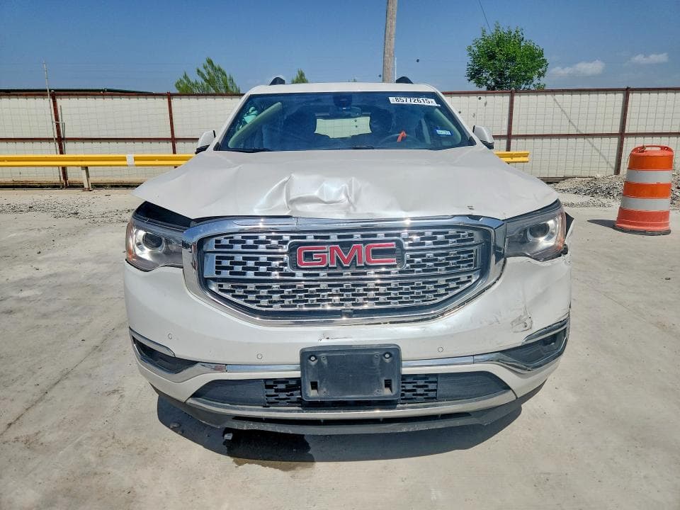 2018 GMC ACADIA DENALI 5