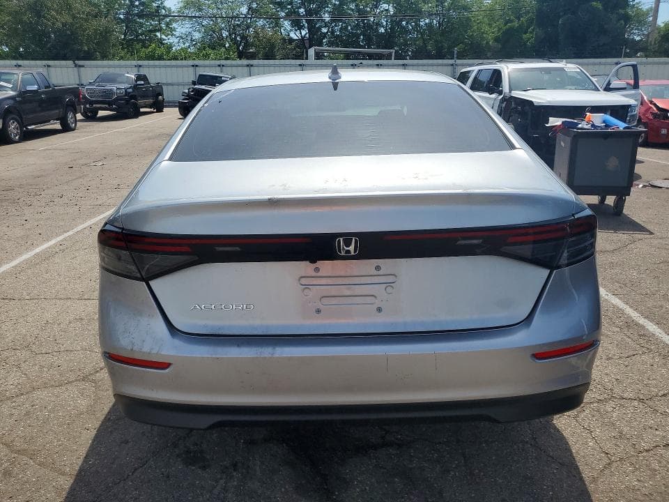 2024 HONDA ACCORD EX 6