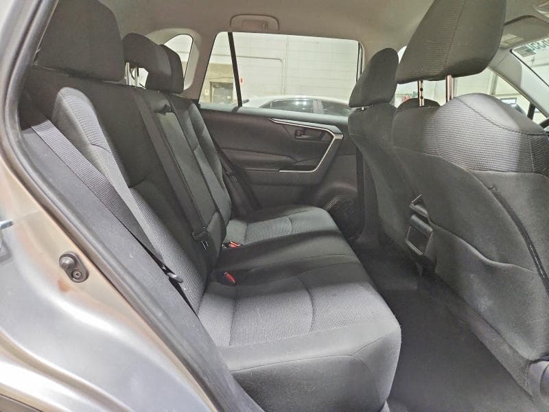 2019 TOYOTA RAV4 LE 11