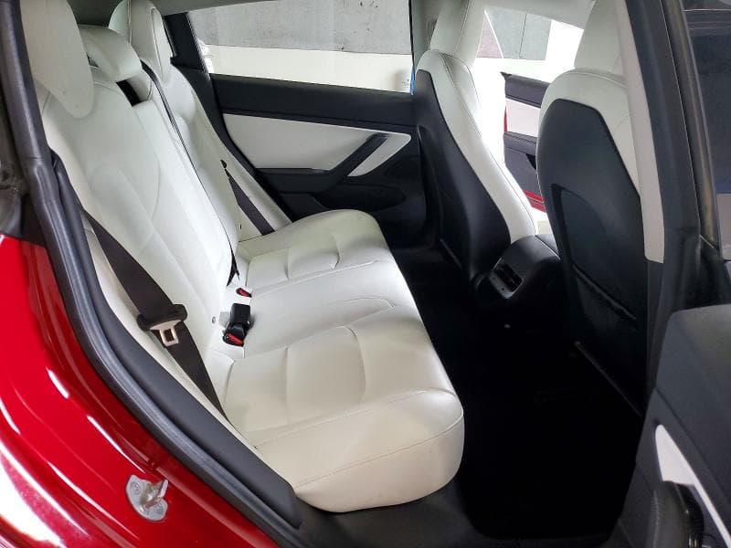 2018 TESLA MODEL 3 10