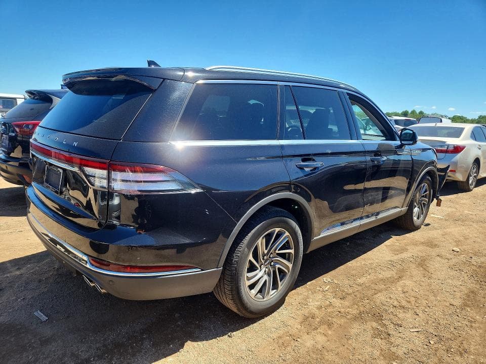 2022 LINCOLN AVIATOR 3