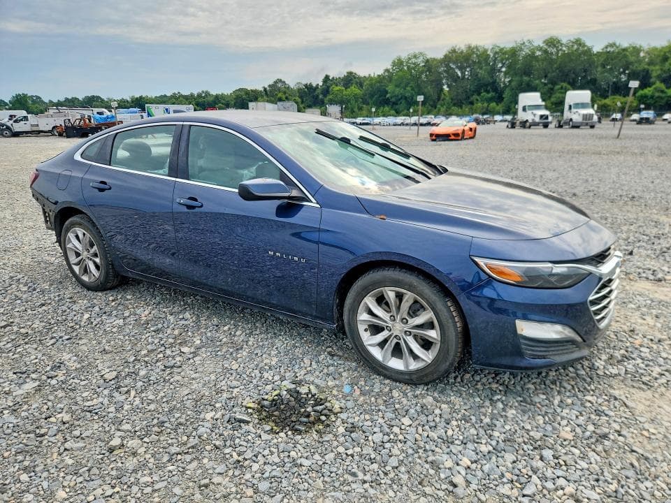 2021 CHEVROLET MALIBU LT 4