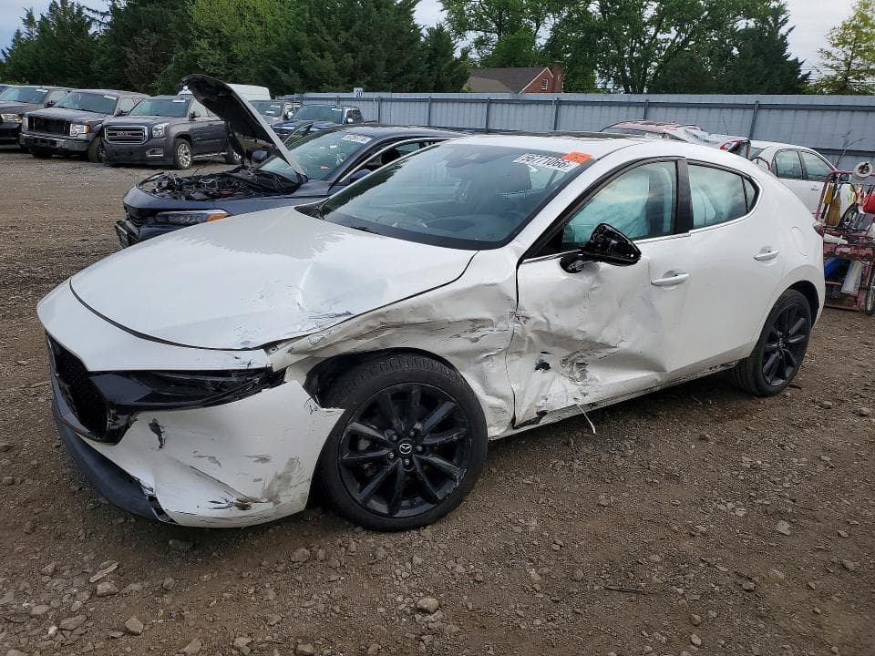 2021 MAZDA 3 PREMIUM - 1