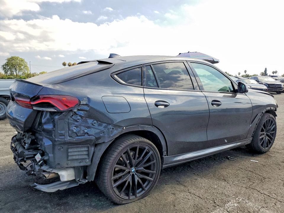 2022 BMW X6 XDRIVE40I 3