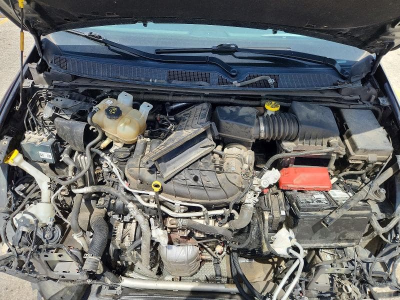 2021 CHRYSLER VOYAGER LXI 12