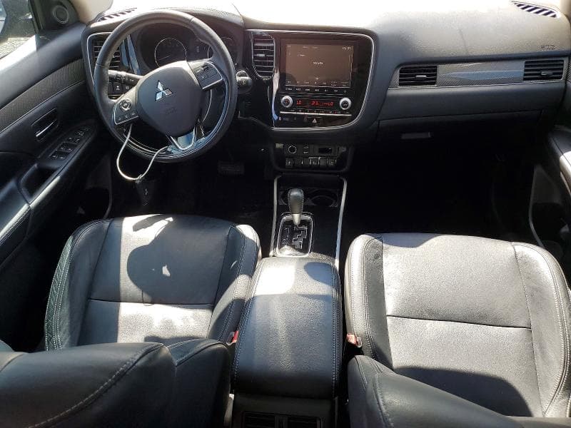 2020 MITSUBISHI OUTLANDER SE 8