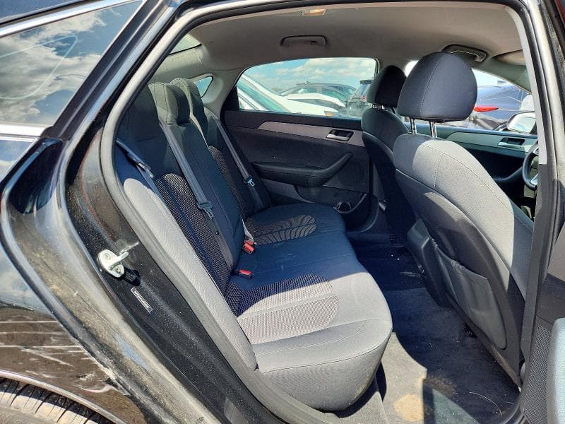 2018 HYUNDAI SONATA SE 10