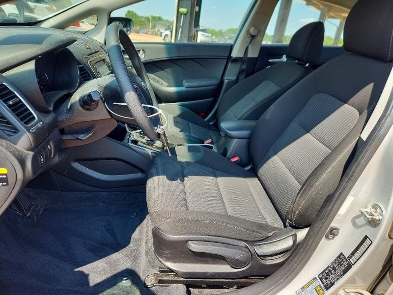2018 KIA FORTE LX 13