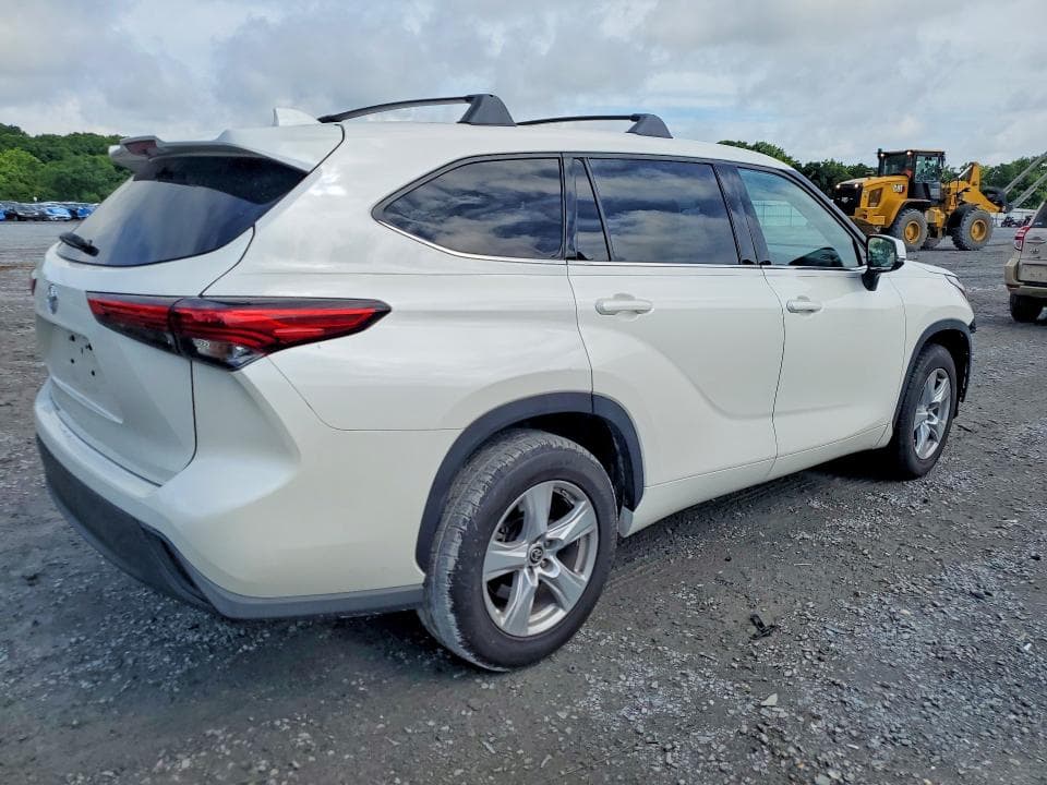 2020 TOYOTA HIGHLANDER L 3