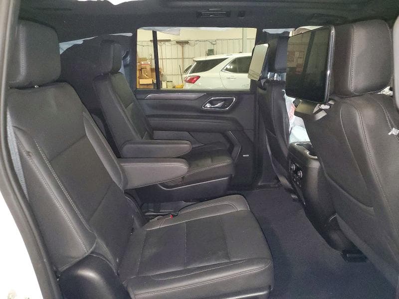 2023 CHEVROLET SUBURBAN 11