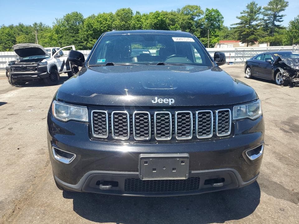 2020 JEEP GRAND CHEROKEE LAREDO 5