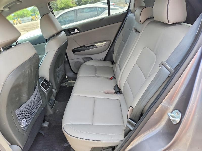 2017 KIA SPORTAGE EX 10