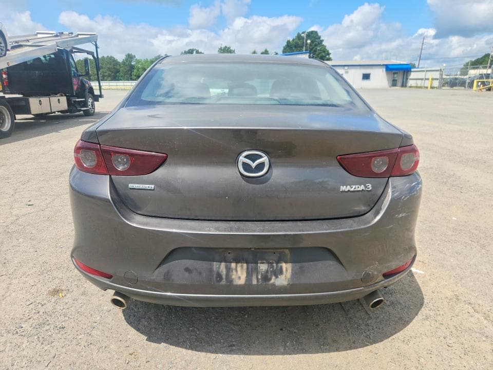 2020 MAZDA 3 SELECT 6