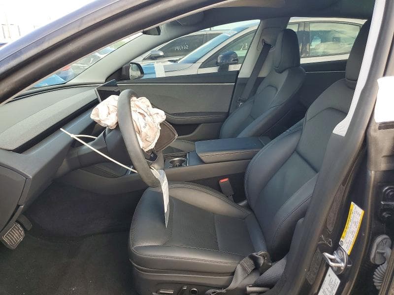 2025 TESLA MODEL 3 7