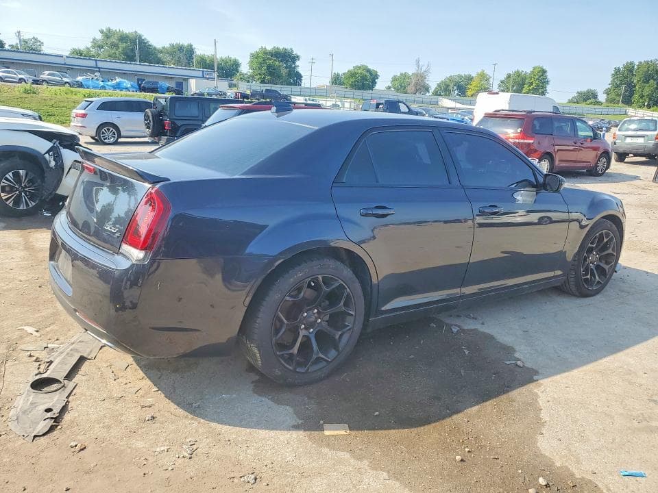 2019 CHRYSLER 300 S 3