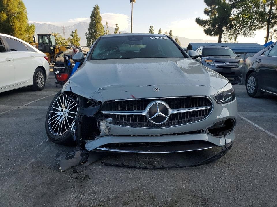 2025 MERCEDES-BENZ C 300 5