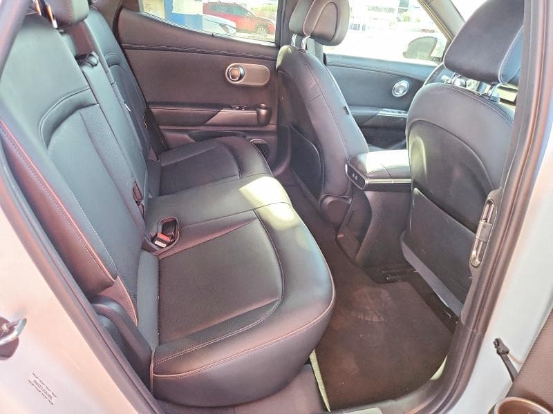 2023 GENESIS GV60 ADVANCED 11