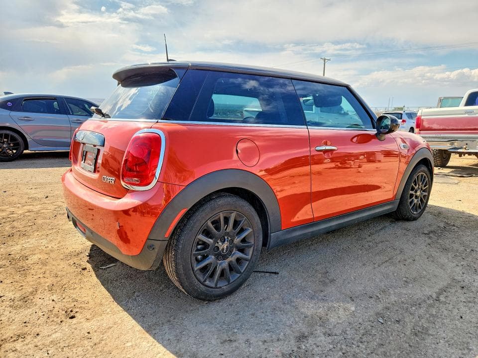 2019 MINI COOPER 3
