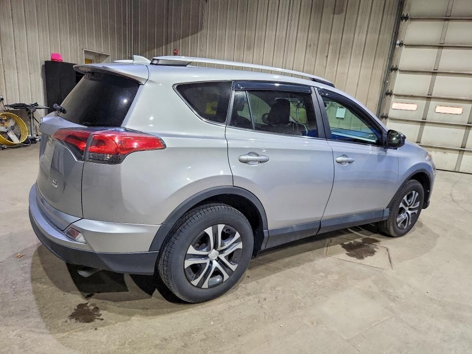 2017 TOYOTA RAV4 LE 3